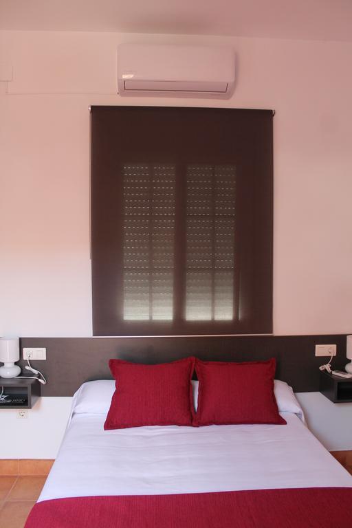 Hostal Rte. Casa Miguel Matalascañas Exteriör bild